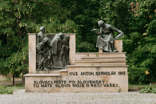 Pamätník Antona Bernoláka