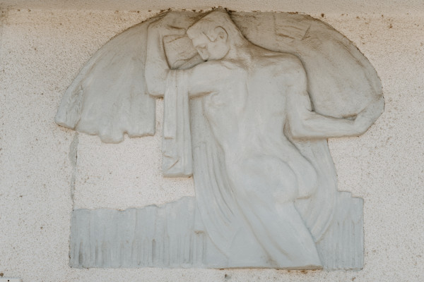 Reliéf mužskej postavy