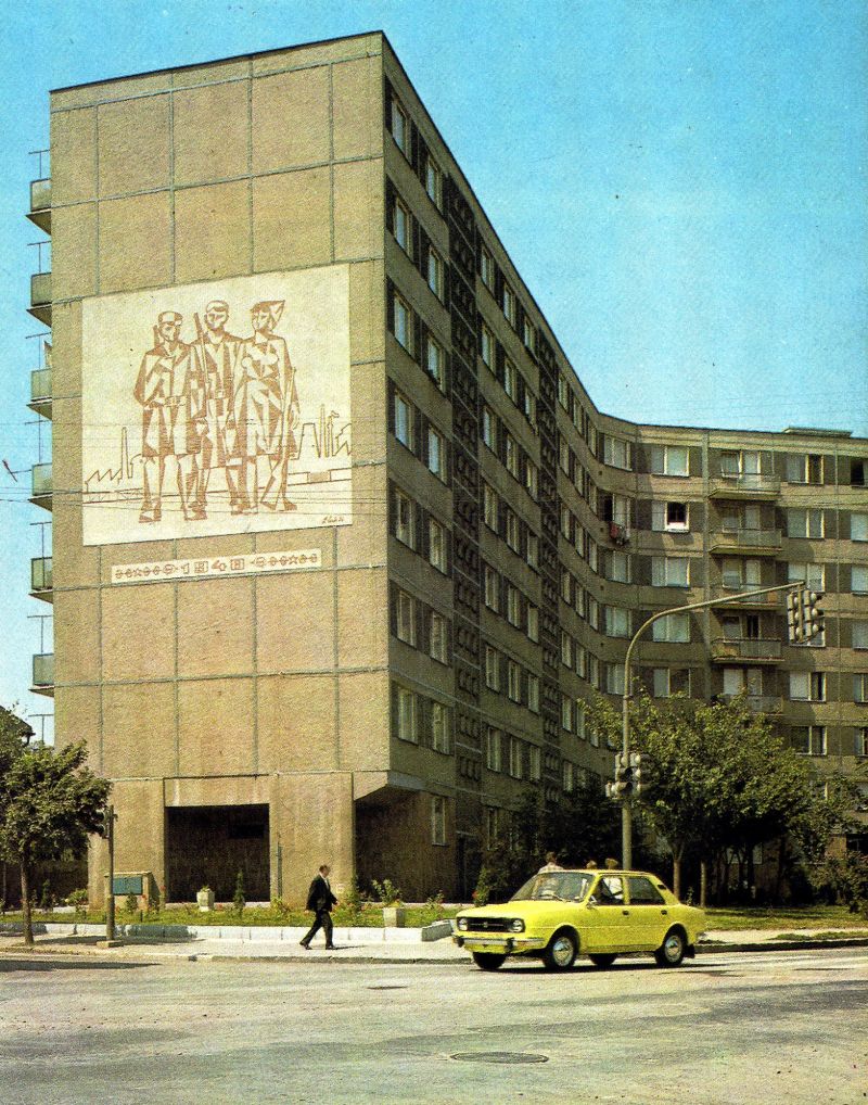 Víťazný február 48