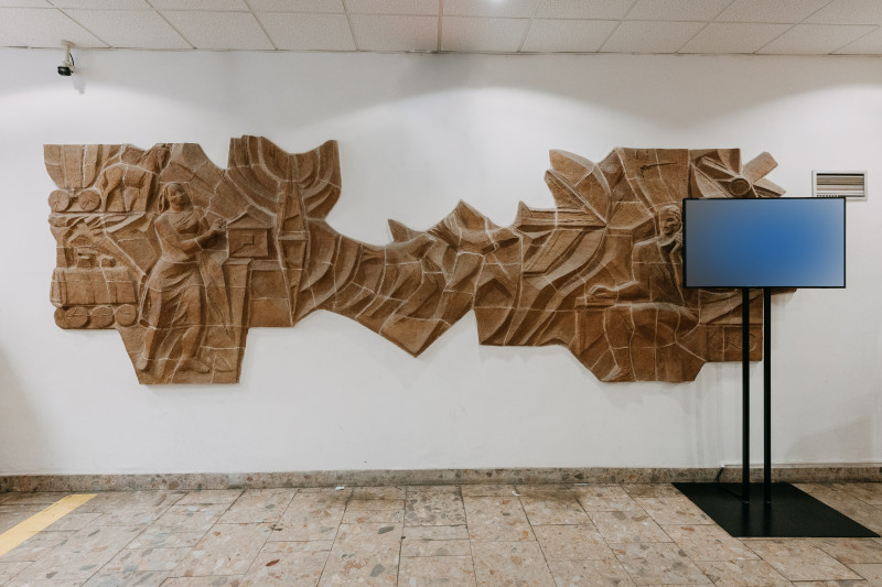 Reliéf pôšt a telekomunikácií