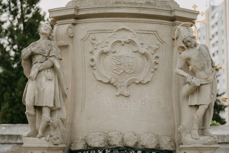 Súsošie sedembolestnej Panny Márie / Piety